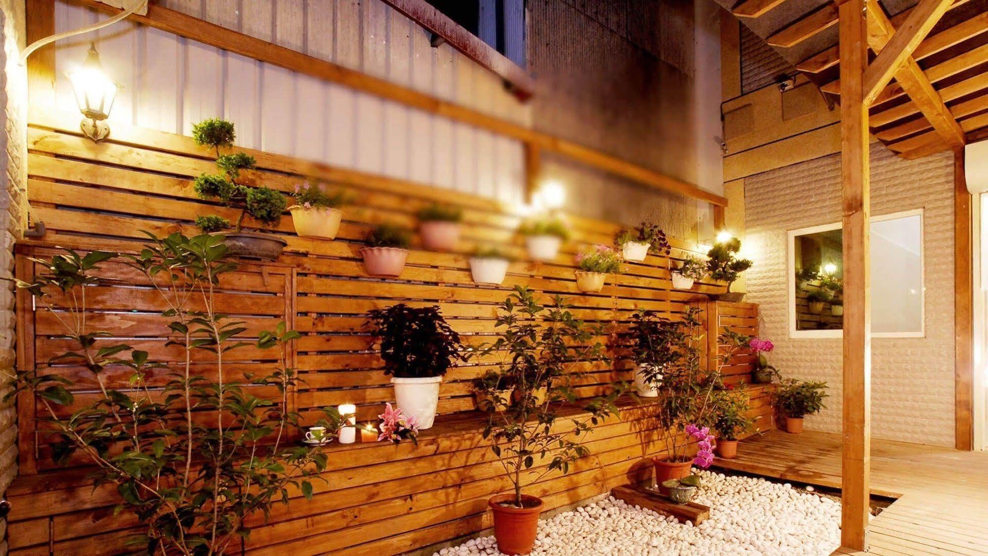 Ae European Zhi Xing Guesthouse: Cultural District Retreat Hualien City Exterior photo